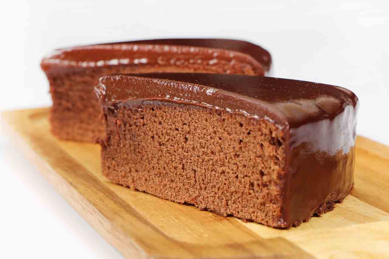Receita fácil de  Bolo de Chocolate de Liquidificador. Foto: Pixabay