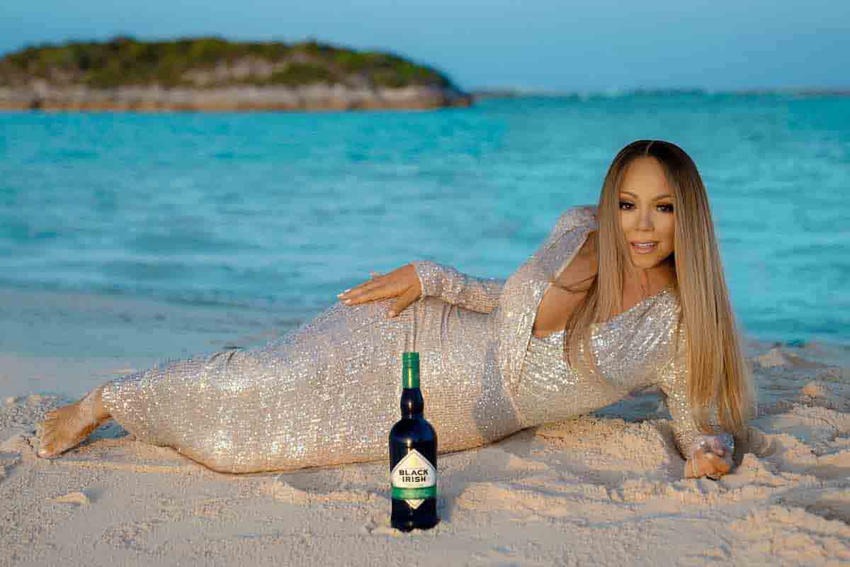 Mariah Carey lança sua própria marca de licor. Saiba mais sobre a Black Irish!. Foto: Divulgação
